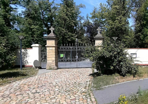 Strašnický hřbitov (Praha-Strašnice)